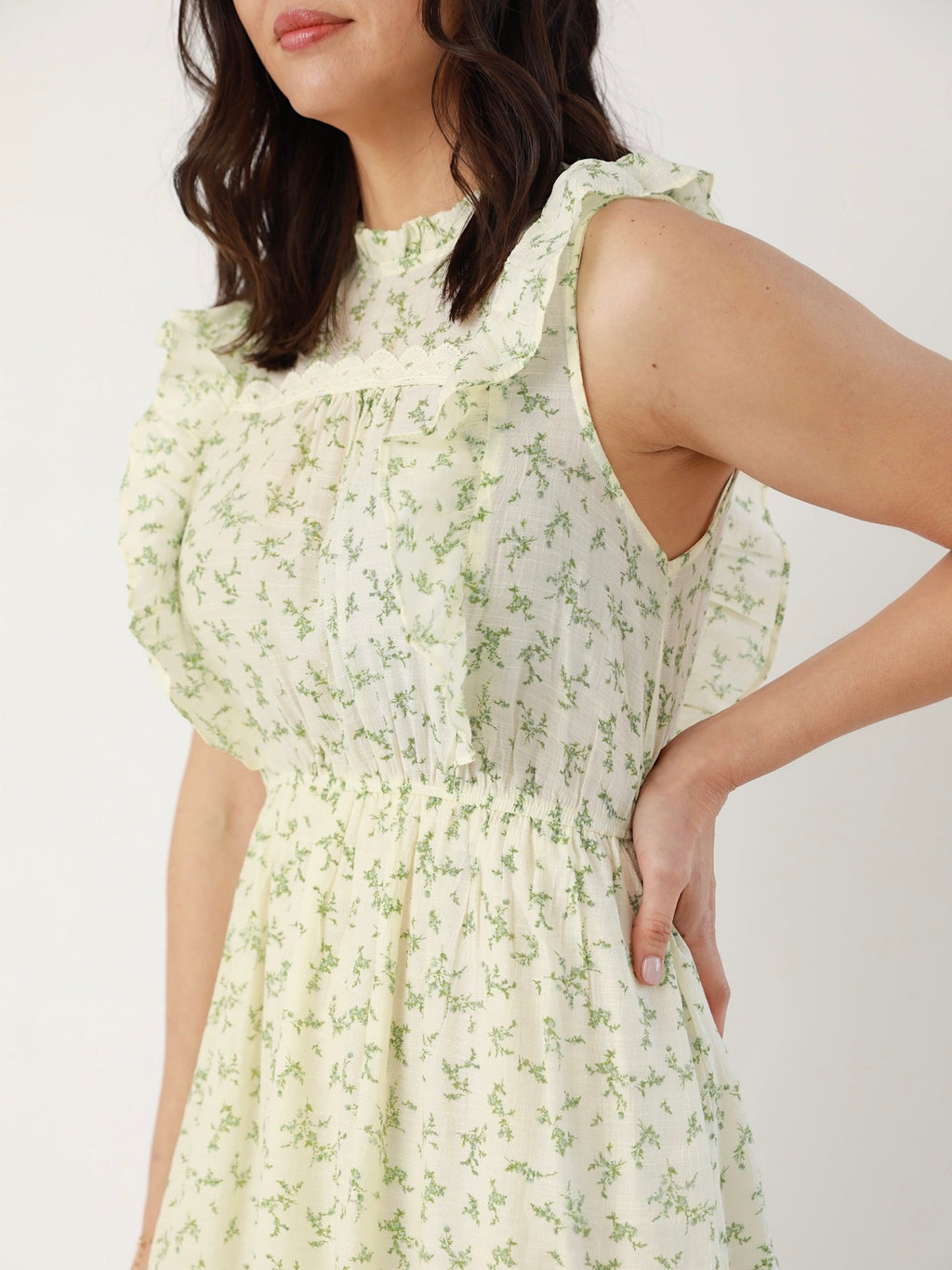 Floral Ruffled Neck Lace Bodice Dress