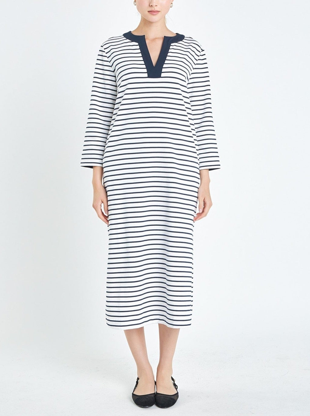 Midikleid mit V-Ausschnitt und Taschen