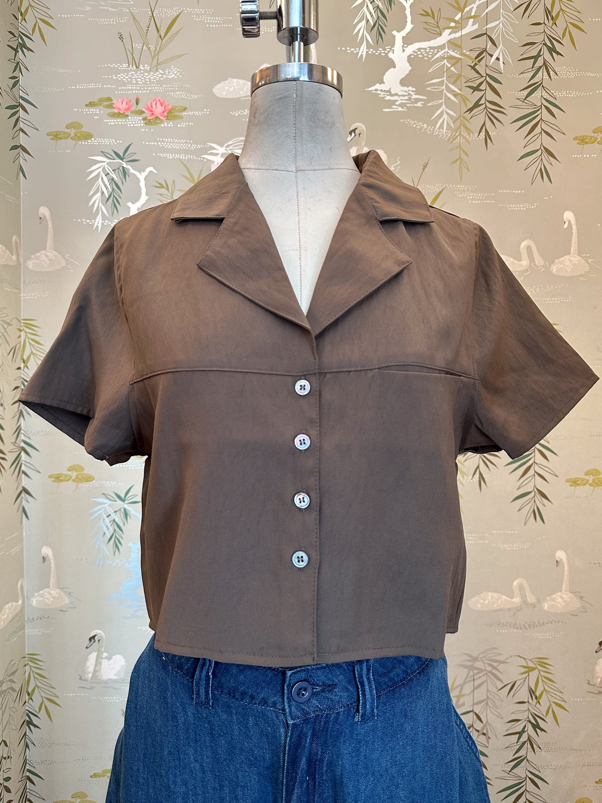 Cropped Lapel Button-Down Blouse - Brown