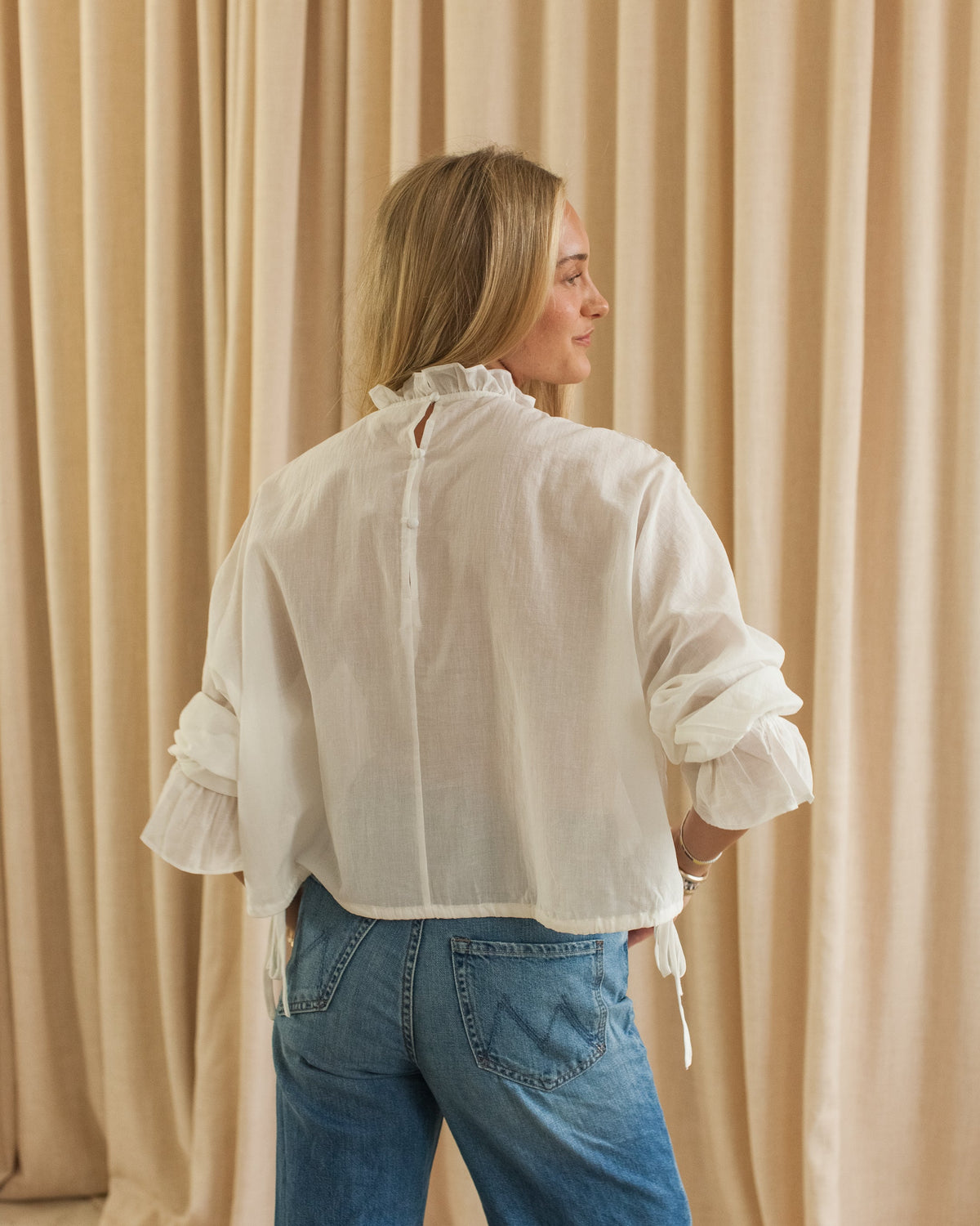 Lace Trim Pintuck Ruffle Neck Blouse