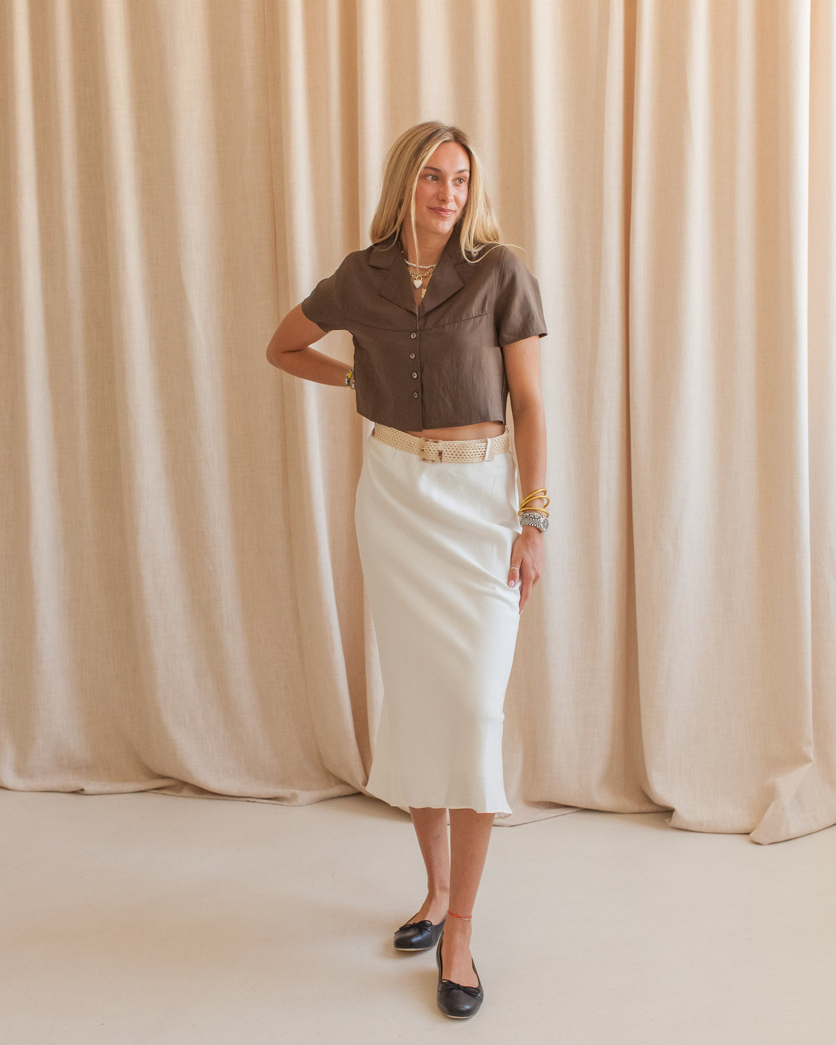 Cropped Lapel Button-Down Blouse - Brown