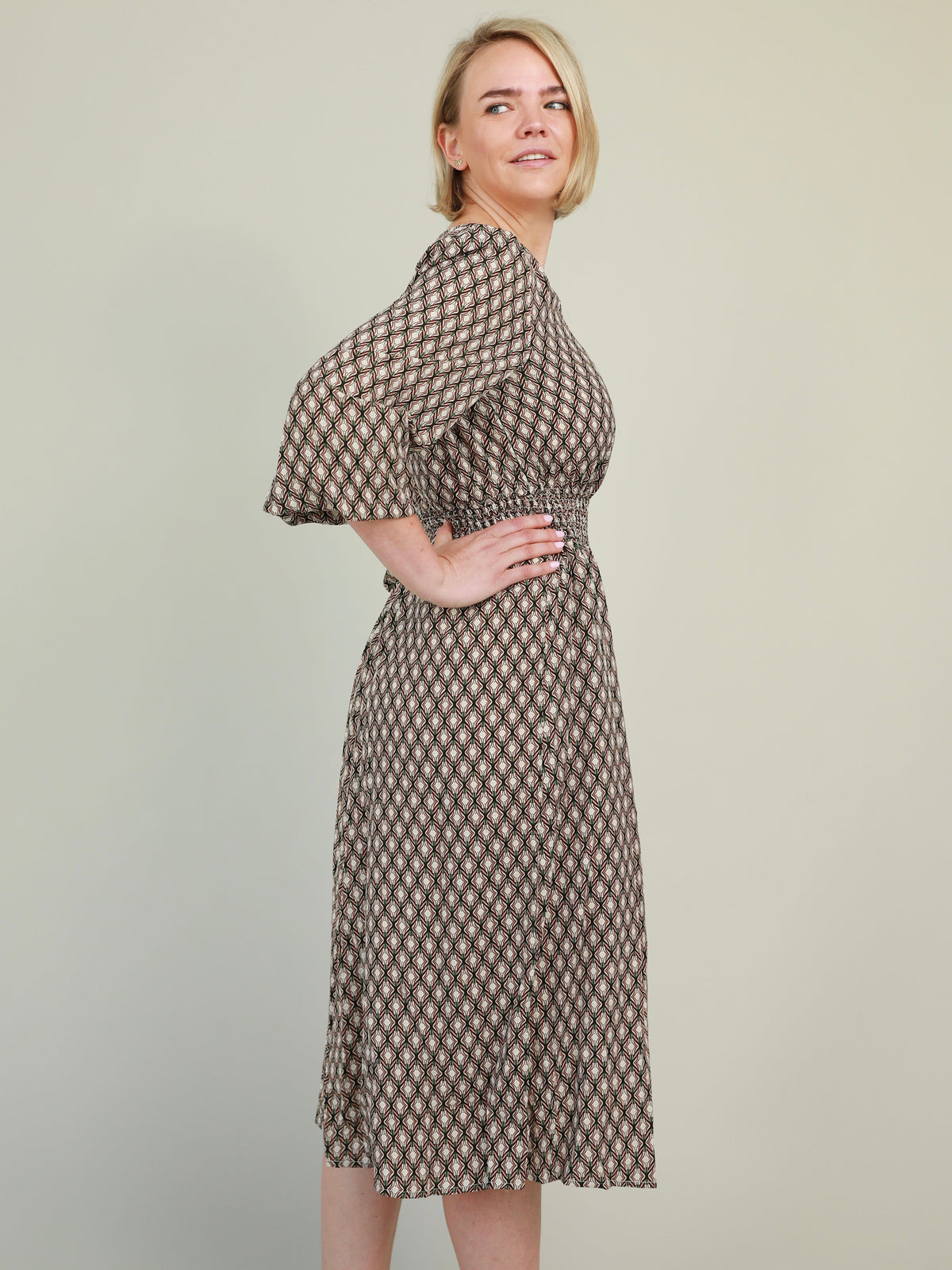 Printed Smocked Waist V-Neck Midi Dress